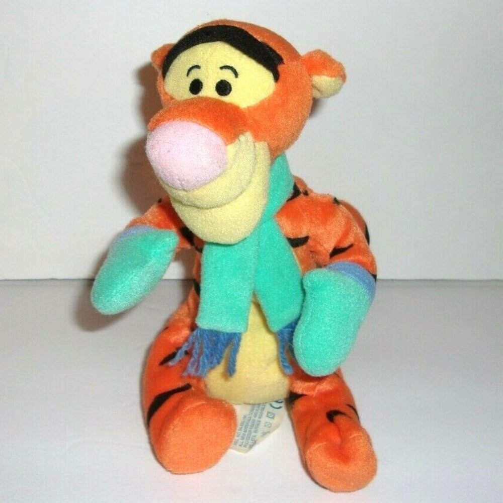 Disney Star Bean Mattel Tigger Green Scarf and Mittens Plush Bean Bag 7"